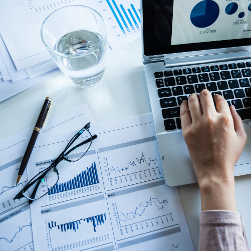 Dlaczego przy większym zatrudnieniu automatyzacja jest opłacalna?