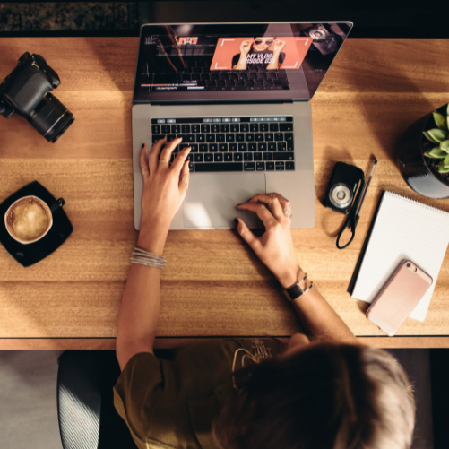 Automatyczne udostępnianie postów na platformach społecznościowych